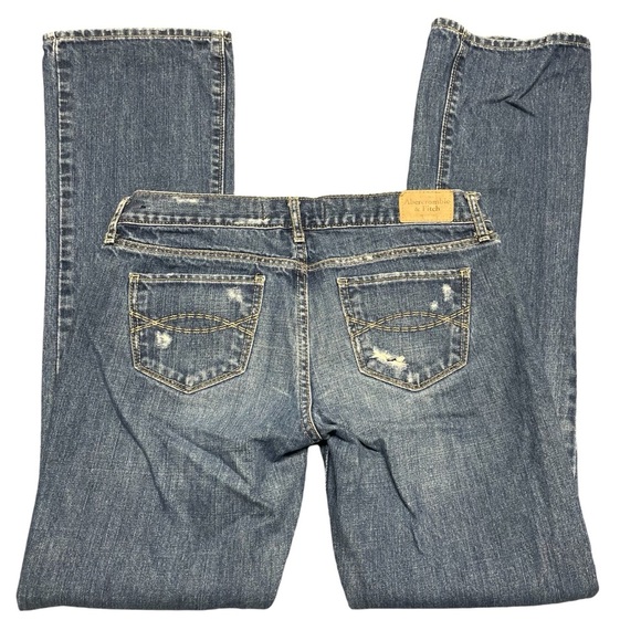 Abercrombie & Fitch Women’s OS EMMA Ripped Boot Cut Jean - Picture 8 of 12